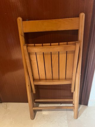 Silla tijera de madera plegable (hasta 4 und)