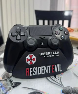 Soporte Mando PS4 Resident Evil Umbrella