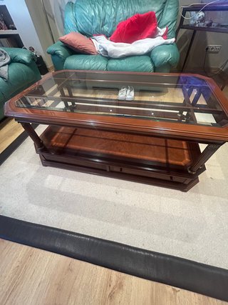Mesa centro cristal y madera