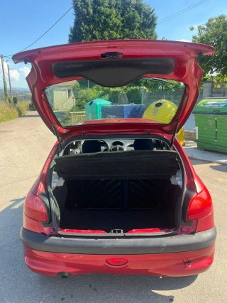 Peugeot 206 2002