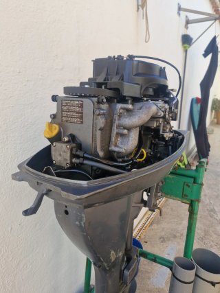 Motor fueraborda Yamaha 9.9 4T