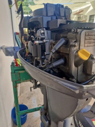 Motor fueraborda Yamaha 9.9 4T