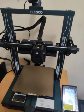 Elegoo Neptune 4 Pro  nueva · En su caja poco uso