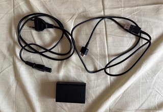 PS Vita PCH-1004 OLED Negra