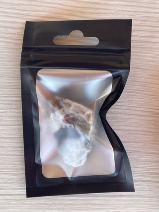 Lotto 8 sacchetti minerali e cristalli