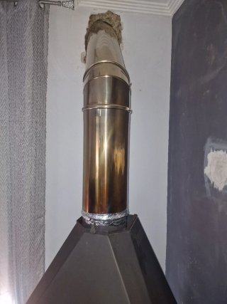 Bronpi Lorca Chimenea Metálica