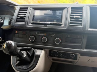 Volkswagen Caravelle 2016