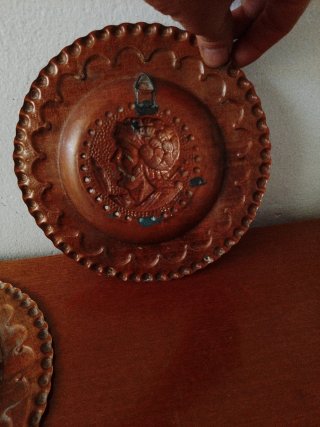 2 Platos Cobre Motivos Romanos