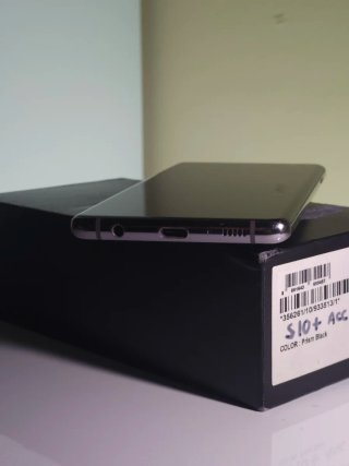 Galaxy S10+ como nuevo