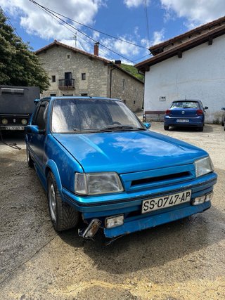 Peugeot 205 1984