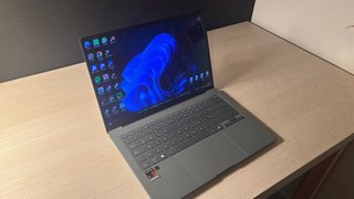 Asus Zenbook A14 OLED