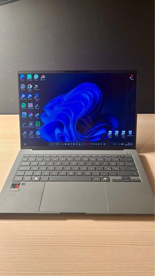Asus Zenbook A14 OLED