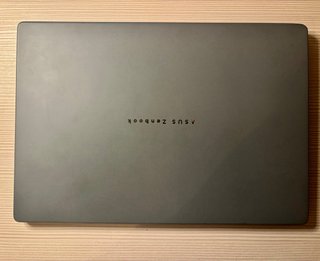 Asus Zenbook A14 OLED
