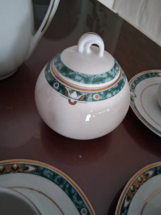 Juego de café porcelana verde y oro