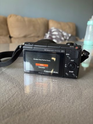 Cámara Sony A5100 (ILCE-5100) Negra