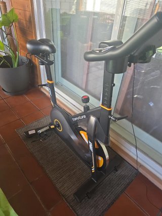 Bicicleta Estática Indoor Toputure TEB5. ModeloPRO