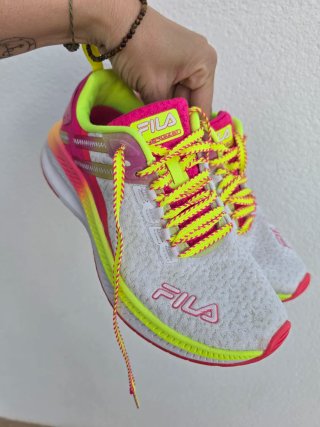 Zapatillas Fila Mujer Rosa y Amarillo