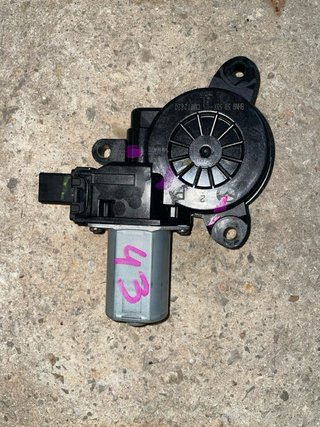 Motor Elevalunas Mazda 3 2018