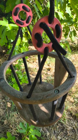 Columpio de madera para bebés