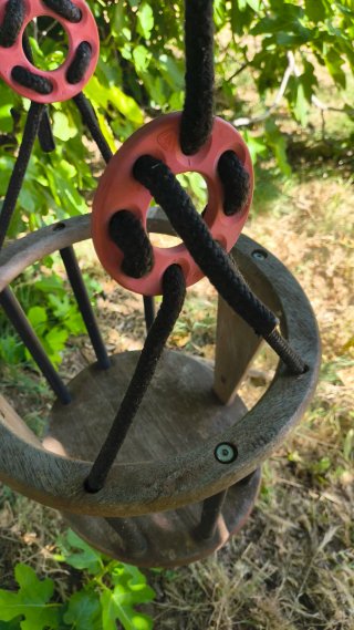 Columpio de madera para bebés