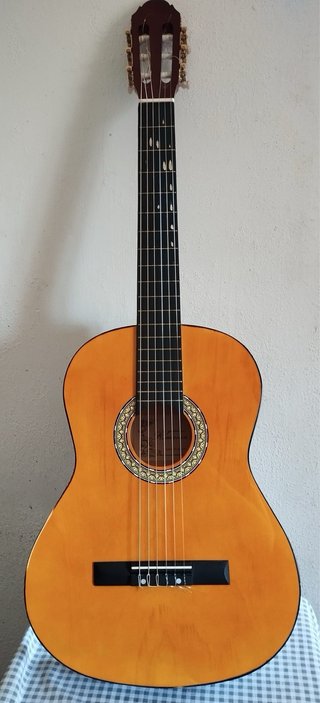 Guitarra Clásica + Funda