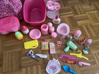 Lote de muñecas Nenuco y accesorios