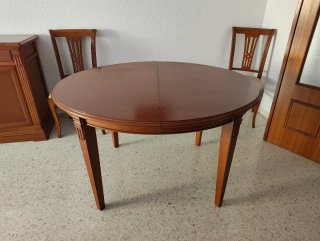 Mesa extensible clásica de madera