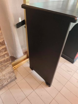 Escritorio sencillo de madera