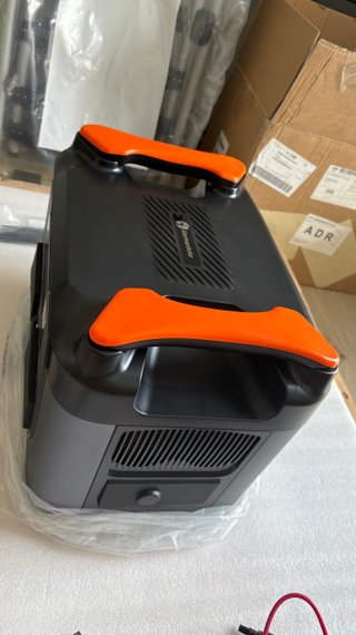 Placa Solar Plug&Play 600W con Batería