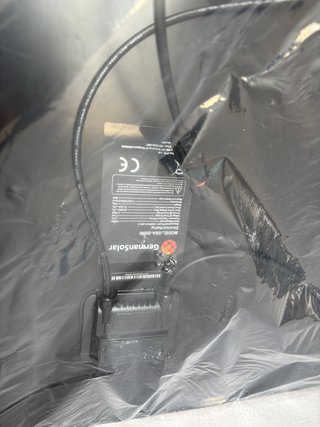 Placa Solar Plug&Play 600W con Batería