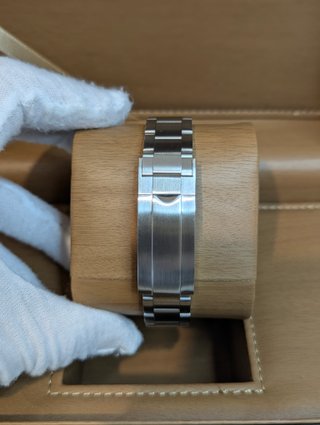 Reloj Seiko Mod Explorer II GMT Blanco Naranja