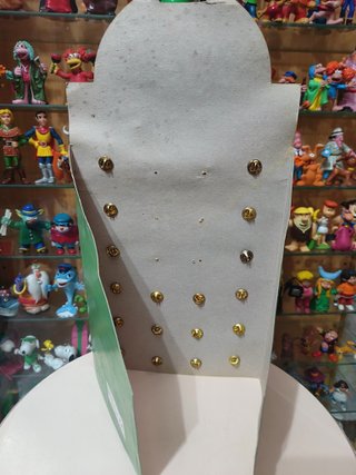 Ocasion unica Expositor pins goma pvc Comansi Hugo