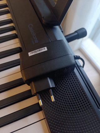 Teclado Casiotone CT-S300 con soporte