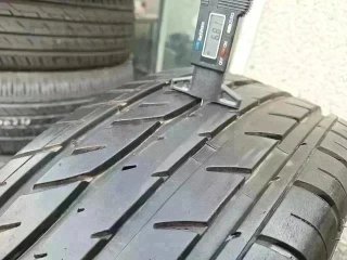215 55 R17 98W Interstate - 1 neumático +90%