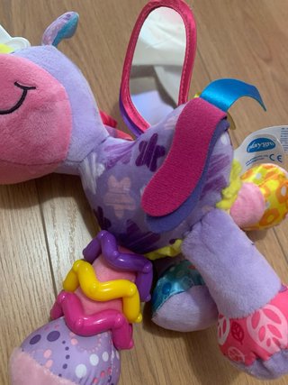 Peluche Unicornio Bebé con Sonajero y Espejo
