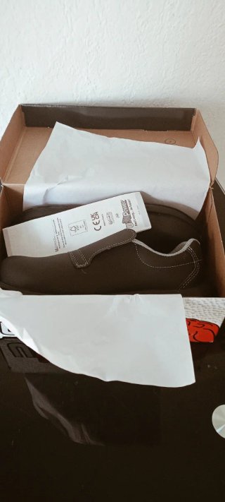 Zapatos de seguridad U-Power negros con gris