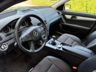 Mercedes-Benz Clase C 2010
