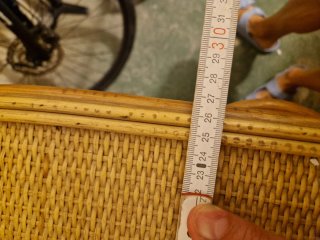 Recibidor mimbre cajonera madera