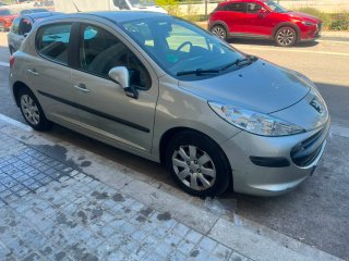 Peugeot 207 2007 151.000 kilómetros