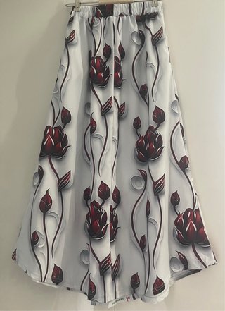 Falda Divina Flores Roja y Blanca Talla Única
