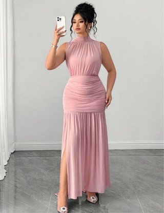 Vestido largo rosa con drapeado