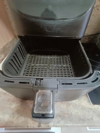 Freidora de aire negra Cosori premium 5.5 litros