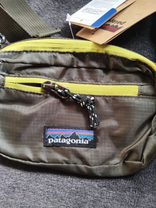 Borsa a spalla militare verde Patagonia
