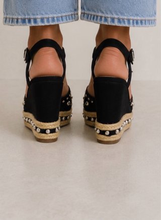 Sandalias cuña esparto negras tachuelas 40