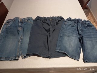 Lote 3 pantalones cortos vaqueros y de tela