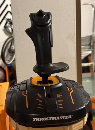 Thrustmaster T.16000M HOTAS