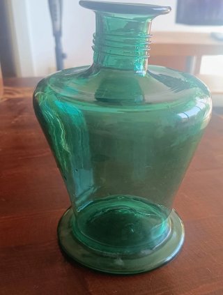 Jarrón vidrio soplado artesanal verde