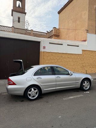 Mercedes-Benz C240 2000