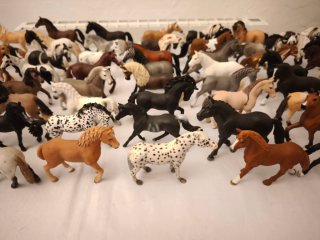 Caballos Schleich. Precio unitario