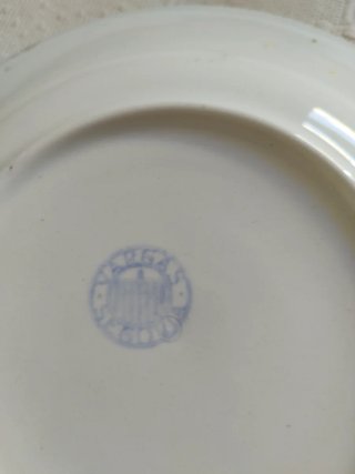 Vajilla Los Vargas Segovia Ribete Dorado